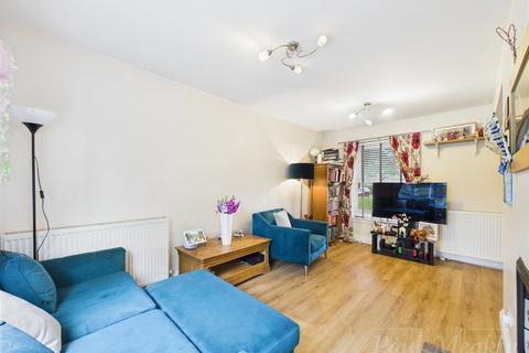 33 Kings Walk, South Croydon, CR2 9BS