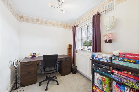33 Kings Walk, South Croydon, CR2 9BS