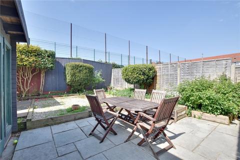 4 bedroom semi-detached house for sale, Pragnell Road, Grove Park, London, SE12