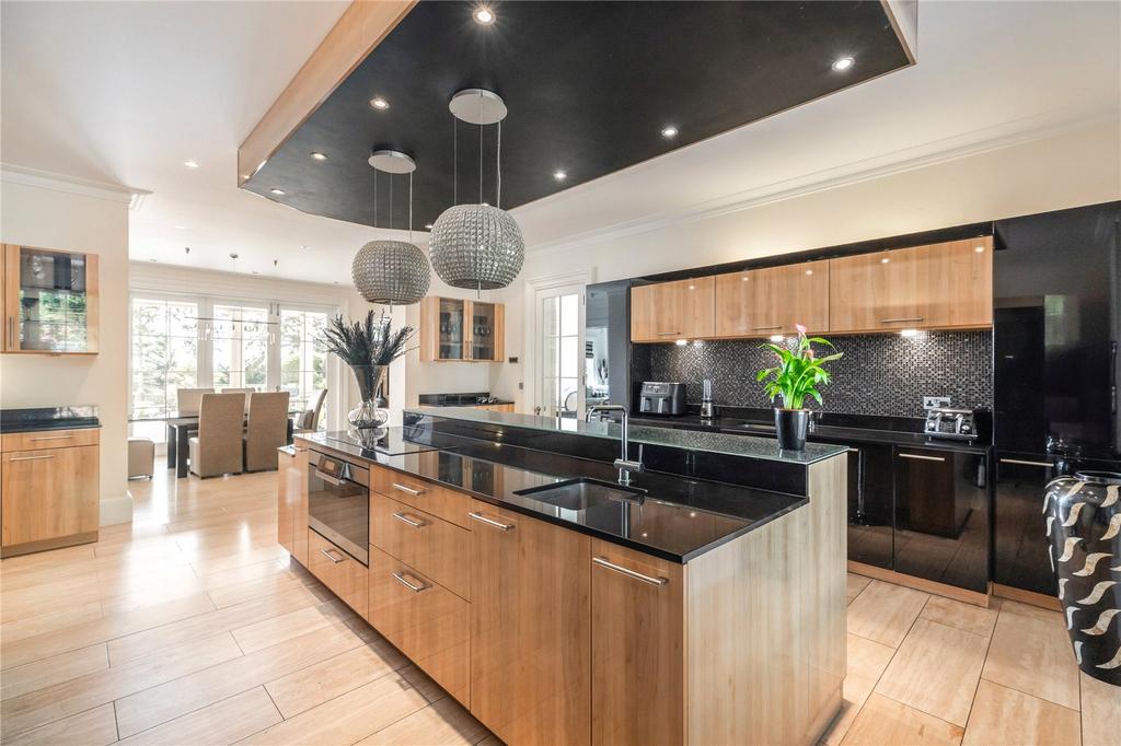 Kitchen/Breakfast