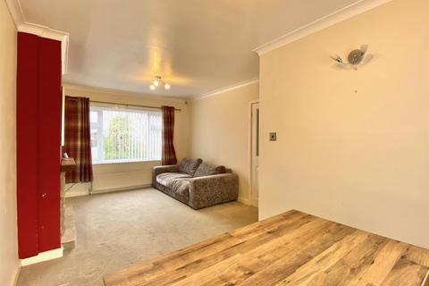 3 bedroom semi-detached house for sale, Healey Wood Road, Brighouse