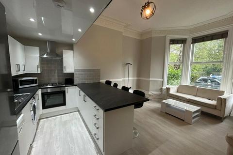 4 bedroom flat to rent - Eslington Terrace, Newcastle upon Tyne NE2