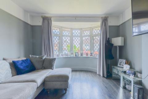 1 Broad Road, Eastbourne, BN20 9QS