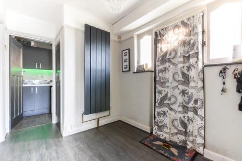 1 Broad Road, Eastbourne, BN20 9QS