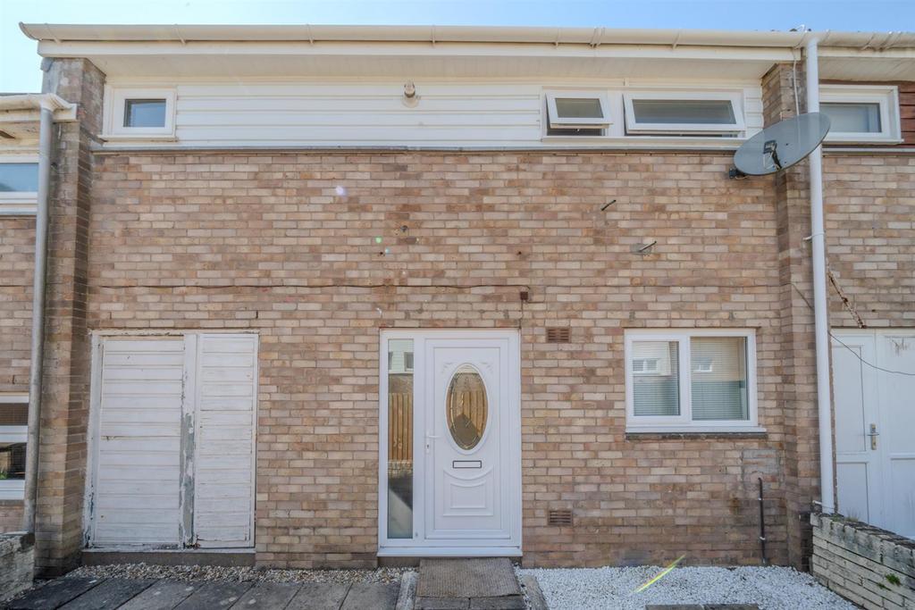 61 East Roedin-19.jpg
