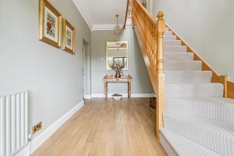 2 Goosefields, Rickmansworth, WD3 4BE