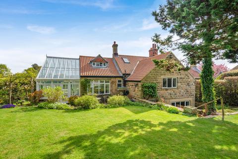 undefined, Sicklinghall, The Crescent, LS22