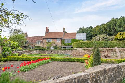 undefined, Sicklinghall, The Crescent, LS22