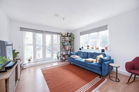 2 bedroom flat for sale, Prince Edward, Hackney Wick, London, E9