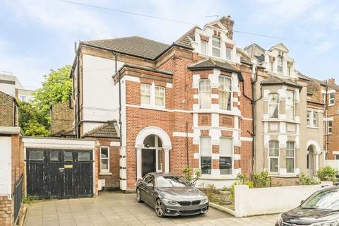 Gleneagle Road, London SW16