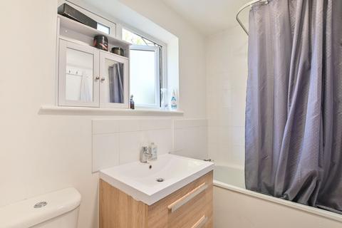 29 Verney Street, London, NW10 0AY