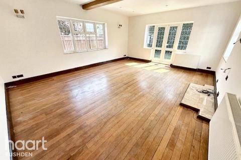 undefined, Wellingborough Road, Rushden
