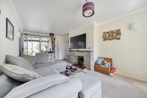 7 Rectory Road, Meppershall, Shefford, SG17 5NB