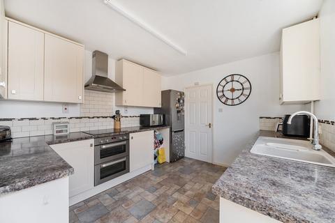 7 Rectory Road, Meppershall, Shefford, SG17 5NB