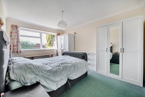 7 Rectory Road, Meppershall, Shefford, SG17 5NB