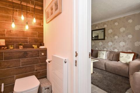 49 Collingwood Way, Shoeburyness, Southend-on-sea, SS3 8BT
