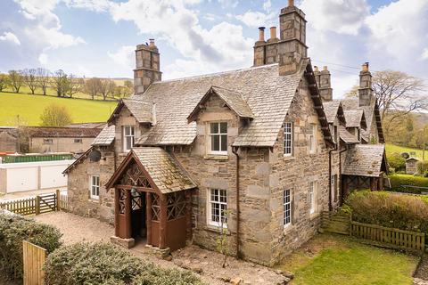 undefined, Fernbank, Acharn, Aberfeldy, PH15 2HS
