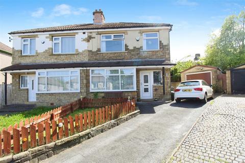 9 Lesmere Grove, Bradford, BD7 4JY