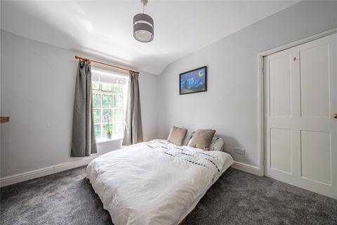 6 Cross Cliff Road, Leeds, LS6 2DR