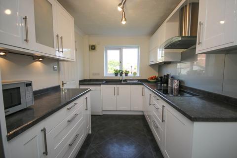 4 bedroom detached house for sale, Back Street, Gayton, PE32