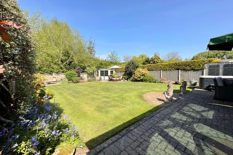 5 bedroom detached house for sale, Crewe Road, Wistaston, CW2