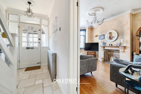 3 bedroom semi-detached house for sale, Glebe Way, Hornchurch, RM11