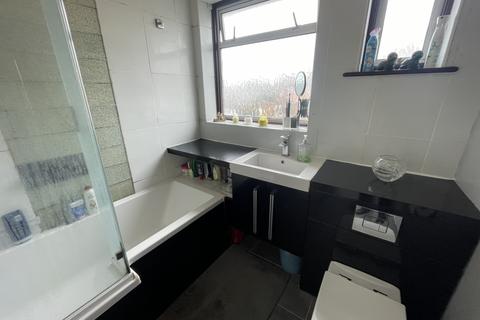 13 Willow Gardens, Hounslow, TW3 4JS