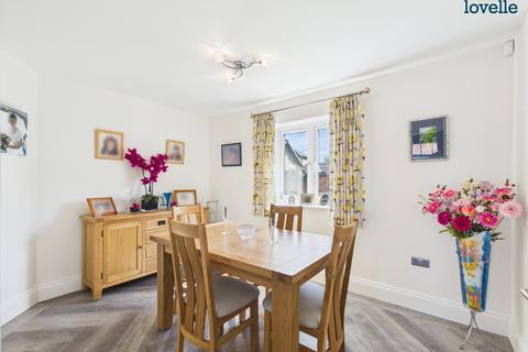 undefined, Lapstone Close, Nettleton, LN7