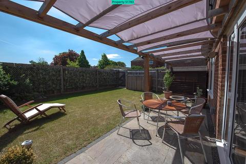 40a Branton Close, Basingstoke, RG22 6UN
