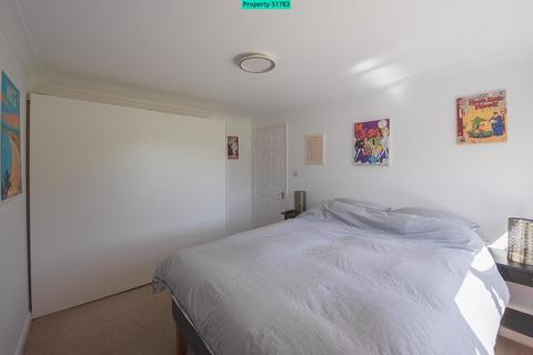 40a Branton Close, Basingstoke, RG22 6UN
