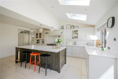 6 Aislabie Garth, Ripon, HG4 2DX
