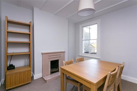 19 Pyrmont Grove, London, SE27 0BG