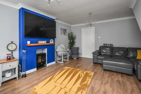 4 bedroom detached house for sale, 11 Penleigh Gardens, Wombourne, Wolverhampton