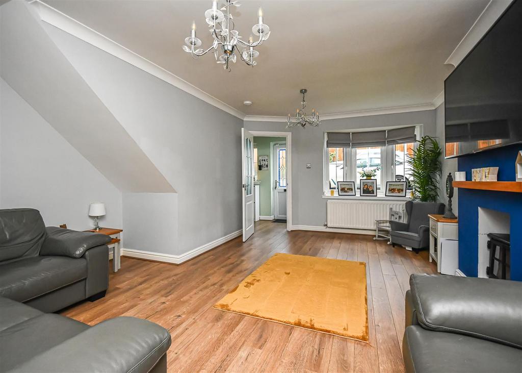 11 Penleigh Gardens-Living Room.jpg
