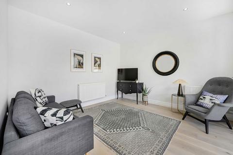 17 Highview Road, London, W13 0HA