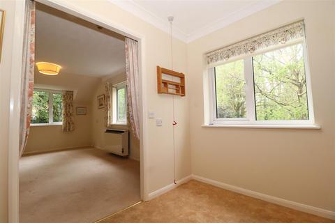 2 bedroom apartment for sale, Ashdene Gardens, Kenilworth