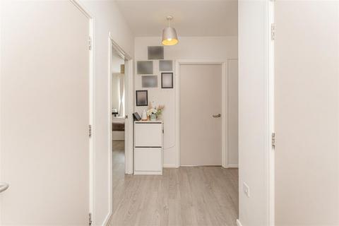 2 bedroom apartment for sale, Fore Street, London
