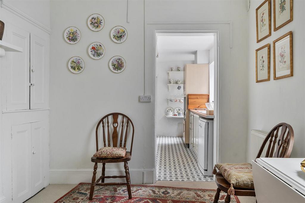 Breakfast to kitchen