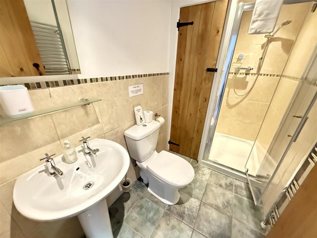 En-Suite shower room