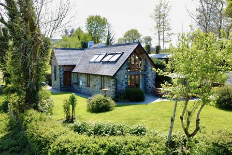 undefined, Private and Scenic Setting - Close to Tregaron
