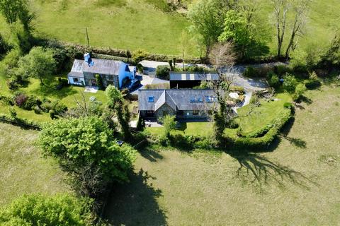 undefined, Private and Scenic Setting - Close to Tregaron