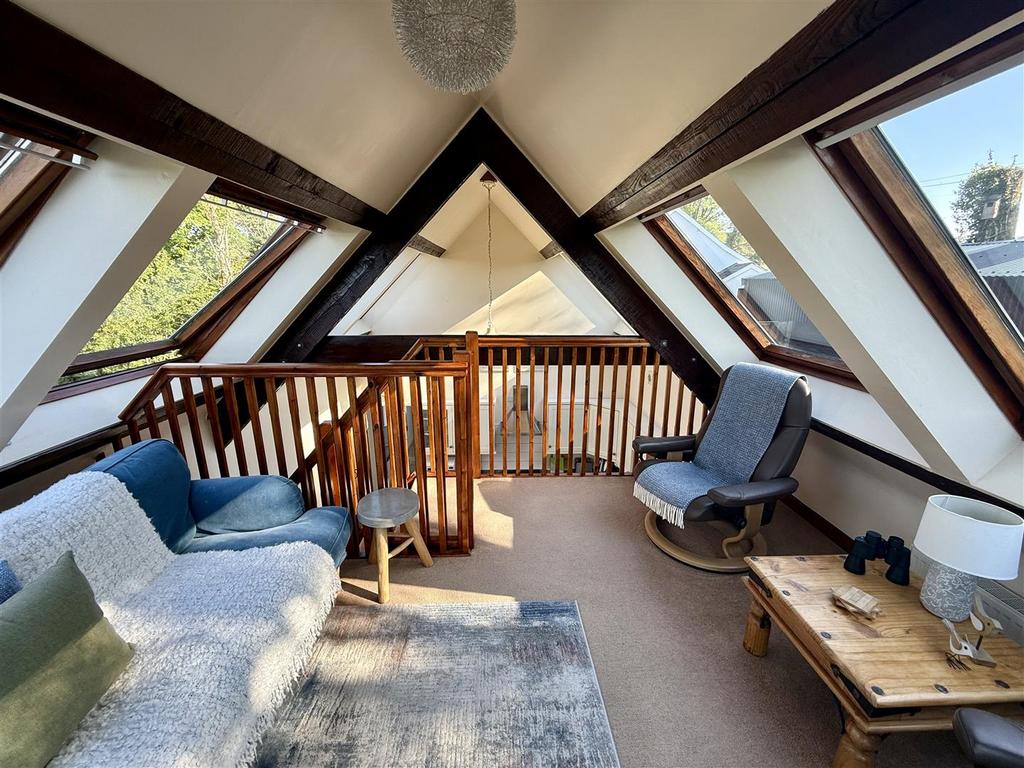Gallery/ Sitting area