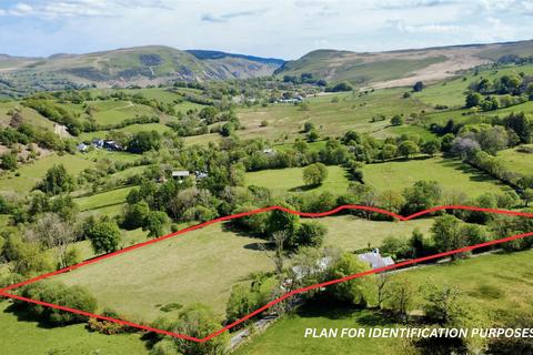 6 bedroom detached house for sale, Two detached 3 bedroom houses near Tregaron