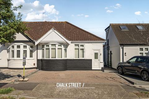 85 Alma Avenue, Hornchurch, RM12 6SS