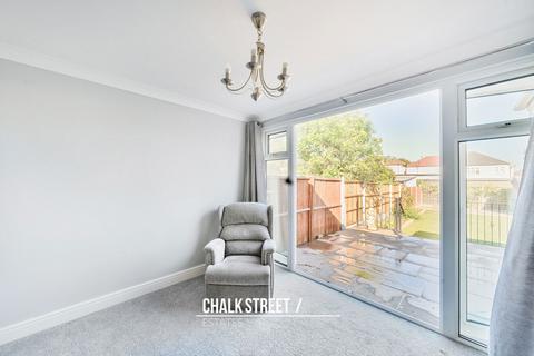 85 Alma Avenue, Hornchurch, RM12 6SS