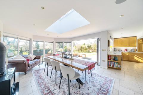 4 bedroom detached house for sale, Hook Heath Road, Hook Heath, GU22