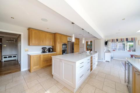 4 bedroom detached house for sale, Hook Heath Road, Hook Heath, GU22