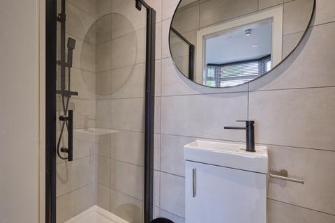 2 bedroom house share to rent, 55, St. Helens Avenue SA1