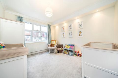 38 Holmesley Road, London, SE23 1PJ