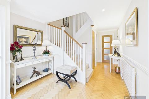 33 Ditton Reach, Thames Ditton, KT7 0XB